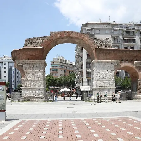 Apartment Galerius Arch